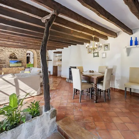 Villa Es Garroverar Pollença