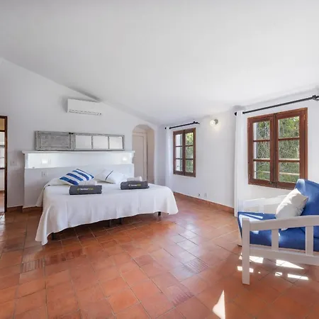 Villa Es Garroverar *